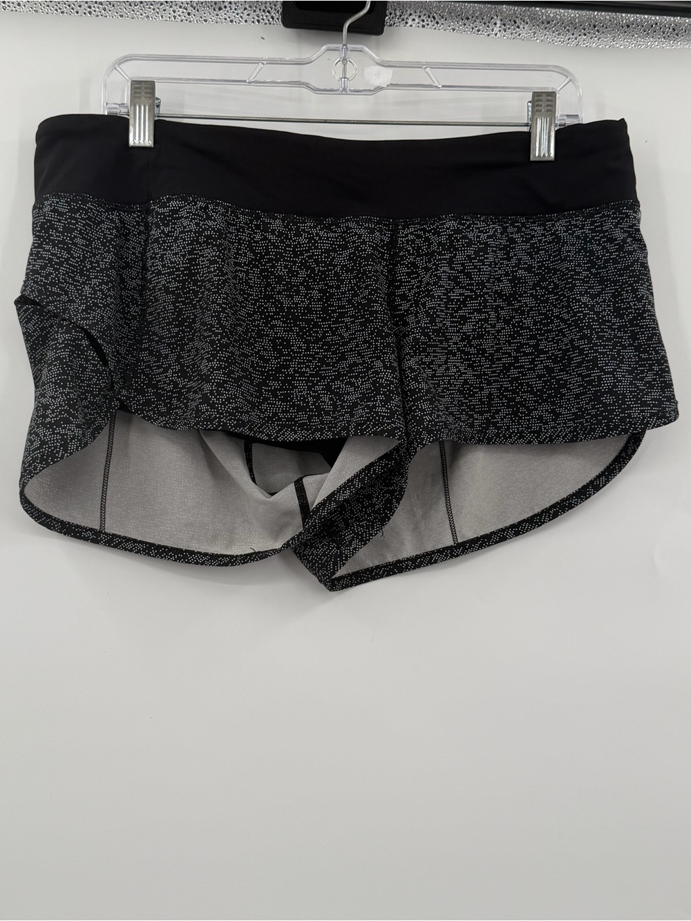 Lululemon speed up shorts 10